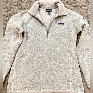 Patagonia 1/4 zip pullover.